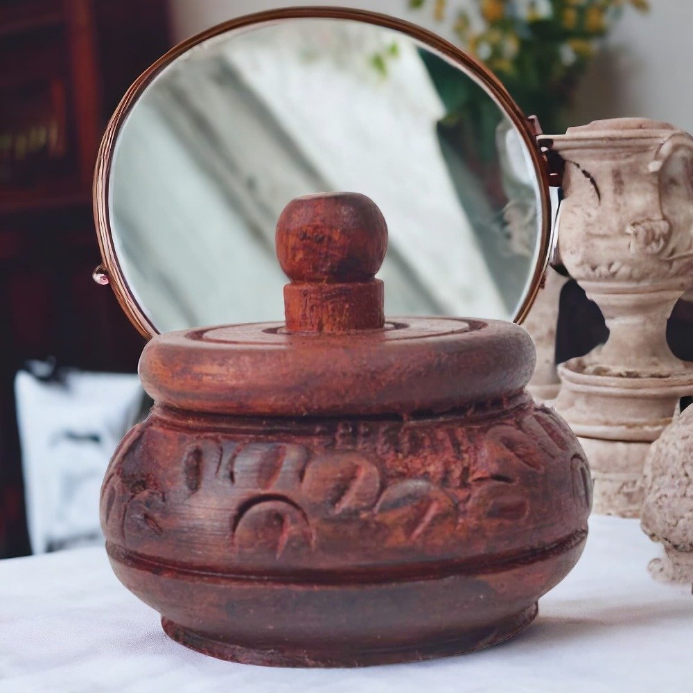 Wooden craved Kumkum Box thumbnail 3